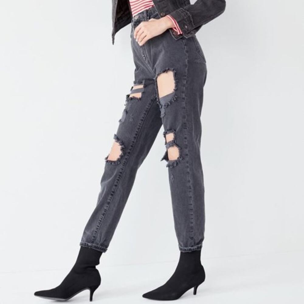 BDG Denim Gray Distressed Zip Fly Mom High‎ Rise Denim Jeans Women's Size 27